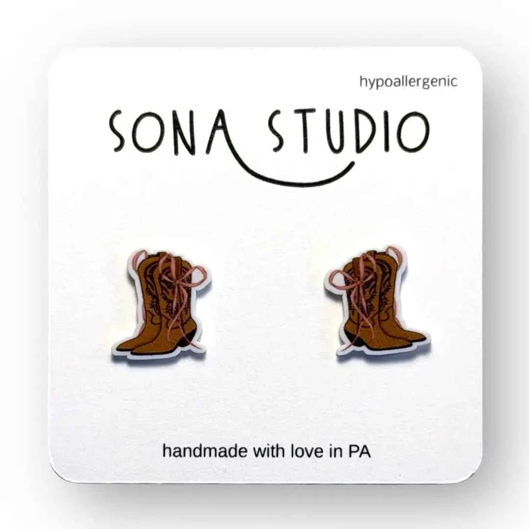 Cowgirl Boot Earrings (Brown)